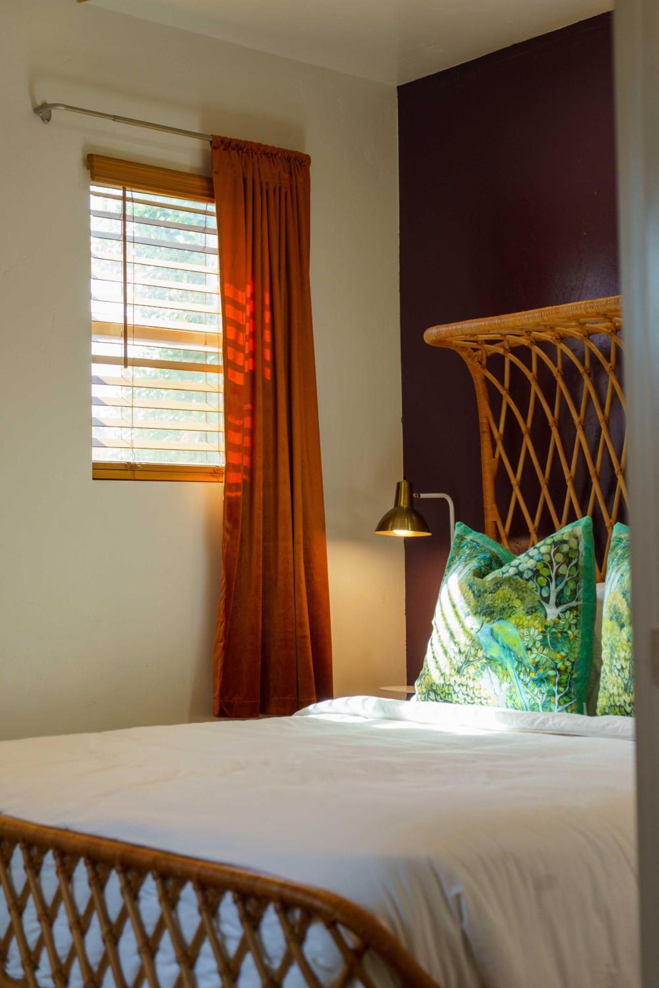 Saint Boniface Hotel Indio Δωμάτιο φωτογραφία